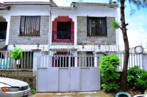 Stacie home stay